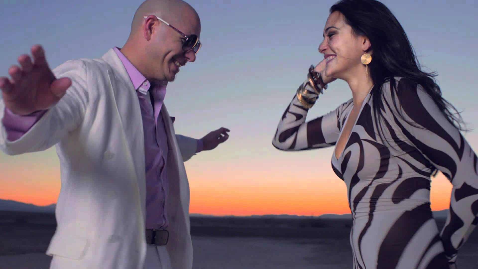 Pitbull Rain Over Me şarkı sözleri