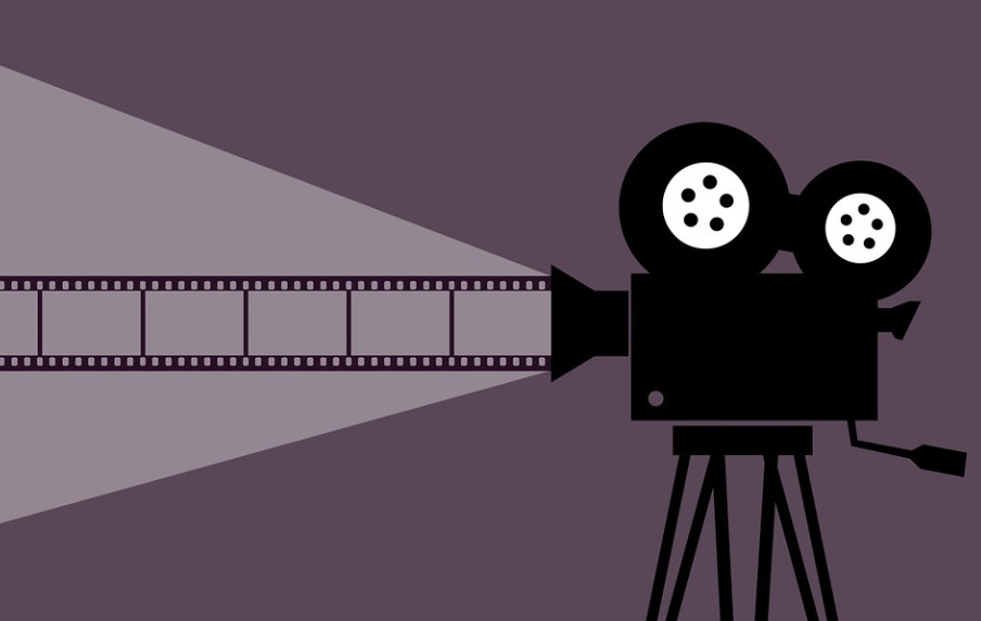 İngilizce Öğrenmek İçin En İyi Diziler ve Filmler